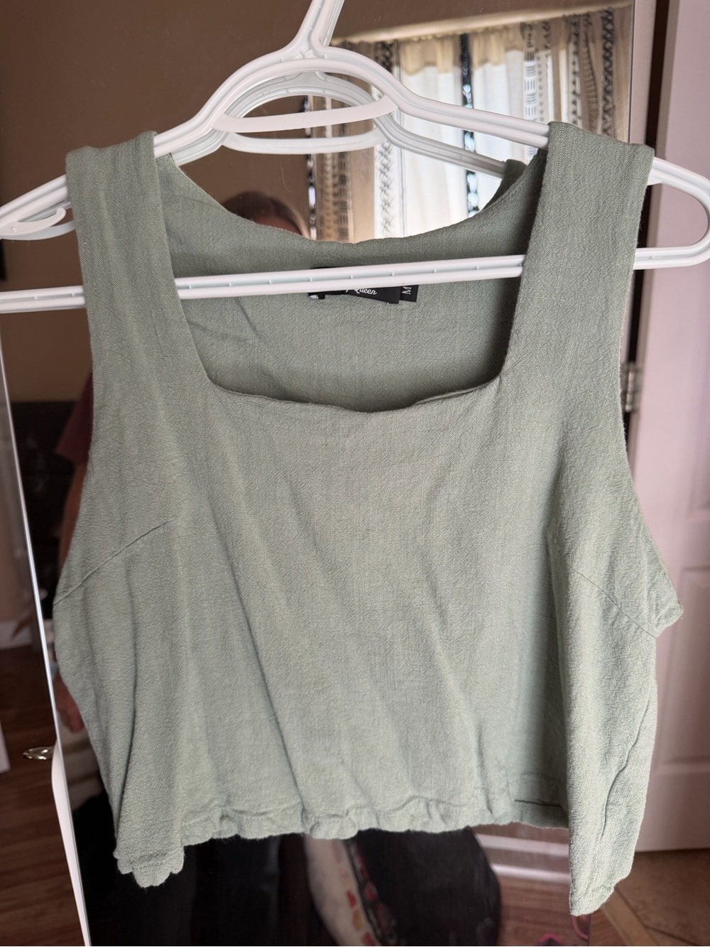 Casual Sage Green Linen Cropped Tank Top